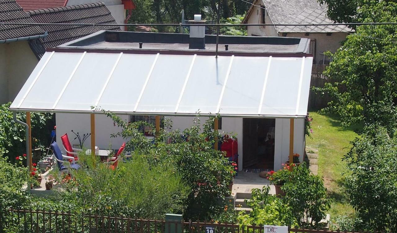 Deel Apartman Nyíregyháza Εξωτερικό φωτογραφία